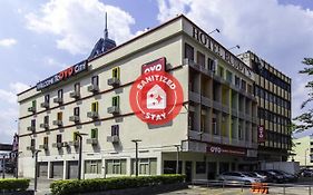 Oyo 327 Buddys Hotel